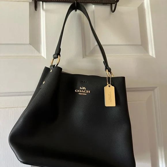 Coach Black Leather Shoulder Bag - Picture 1 of 5